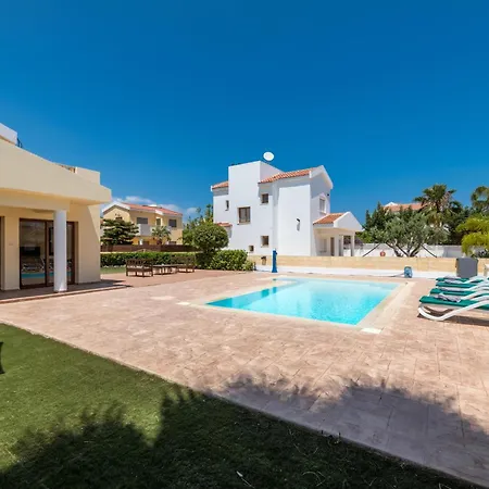 Villa Sarah Ayia Napa